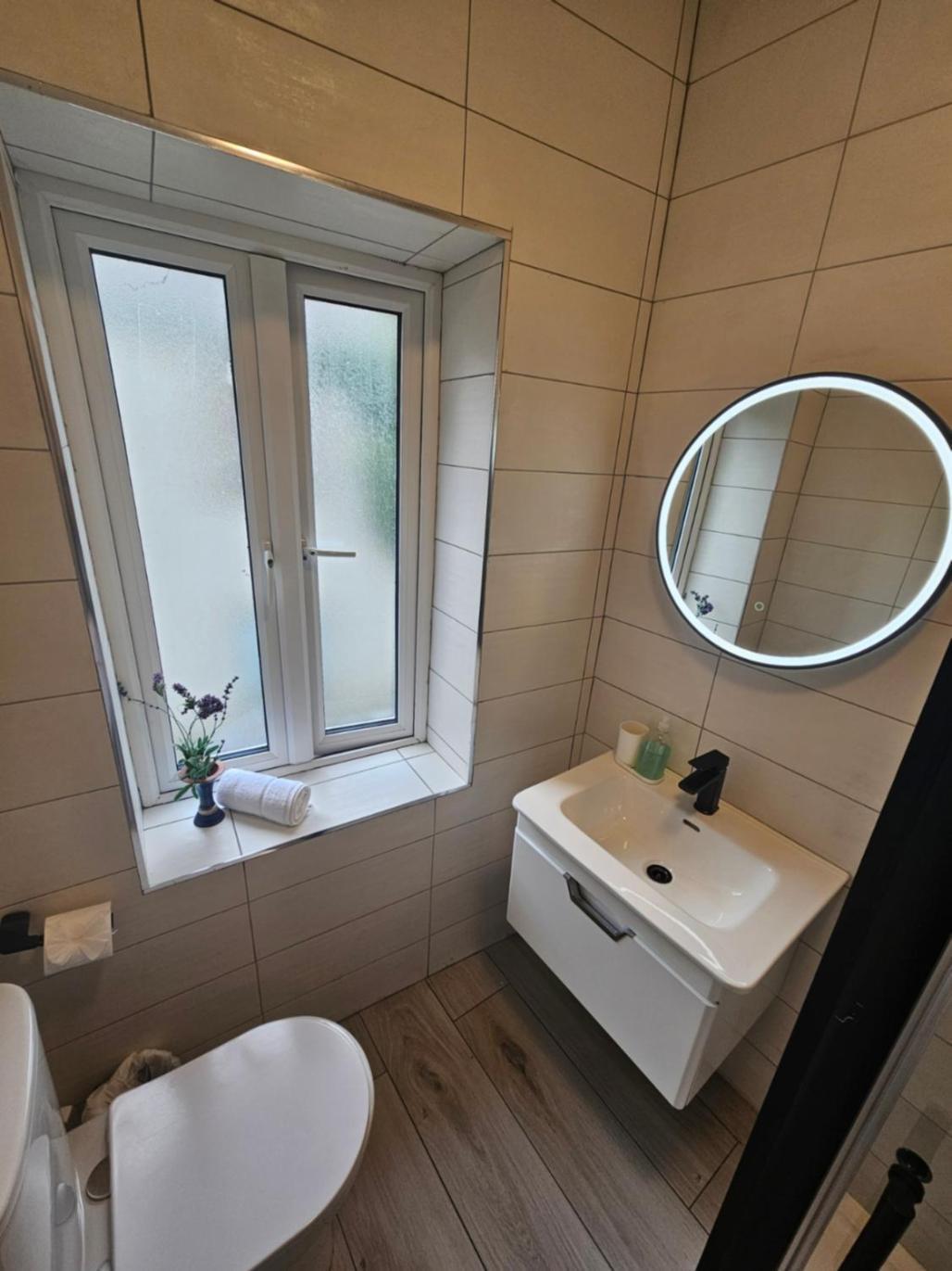 3 Eyre Square Lane Leilighet Galway Eksteriør bilde